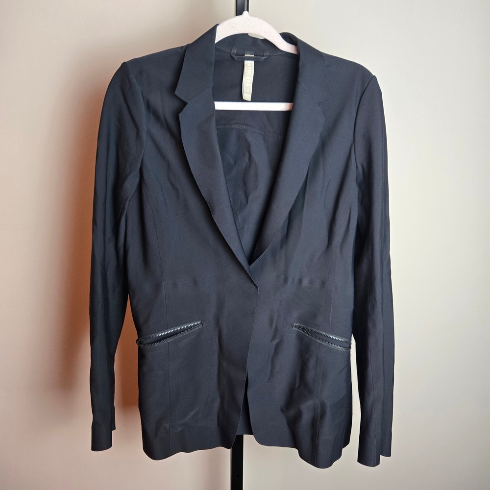 Athleta Interstellar Blazer Black Tech Fabric Travel Jacket 486226 Womens 8